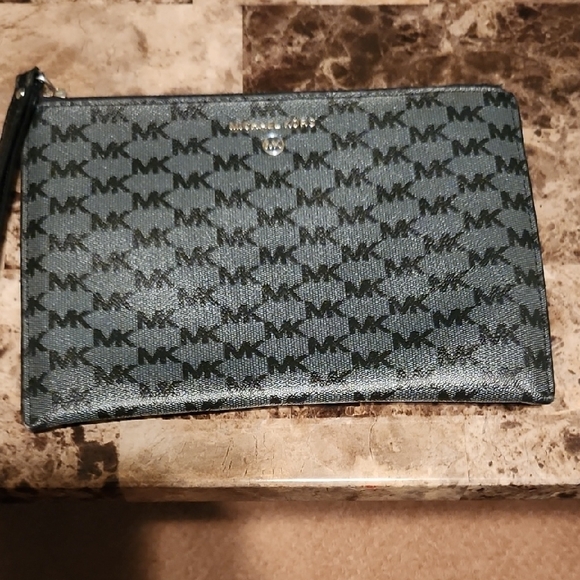 Michael Kors Black and Gray Logo Wristlet - Picture 1 of 7